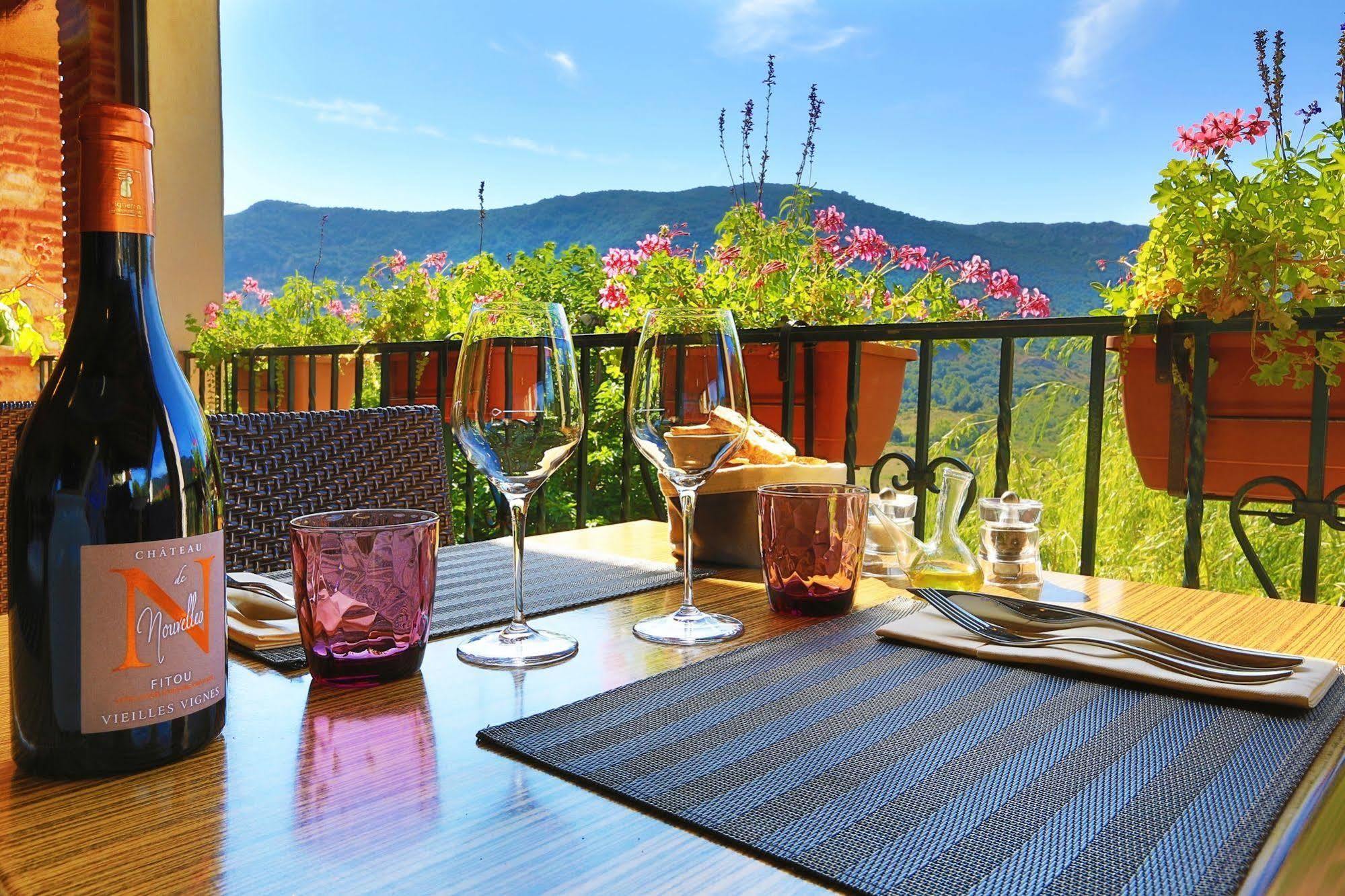 Logis Auberge Restaurant Du Vigneron Кюкюньян Екстер'єр фото